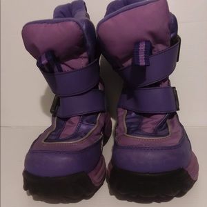 Girls Snow Boots size 1